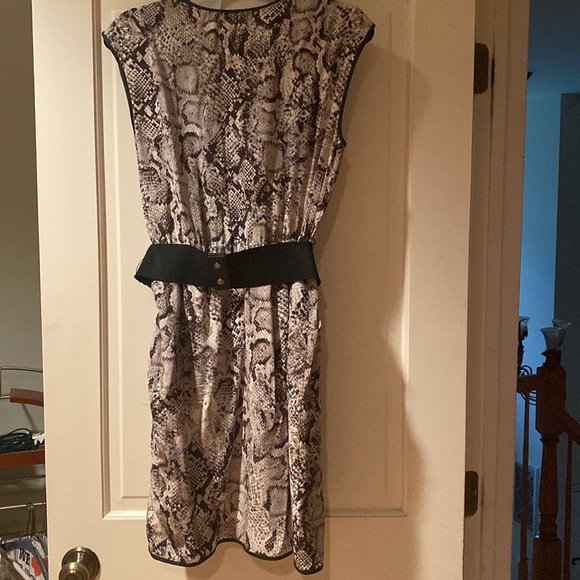 BCBG Max Azria snakeskin print belted dress - Picture 5 of 8